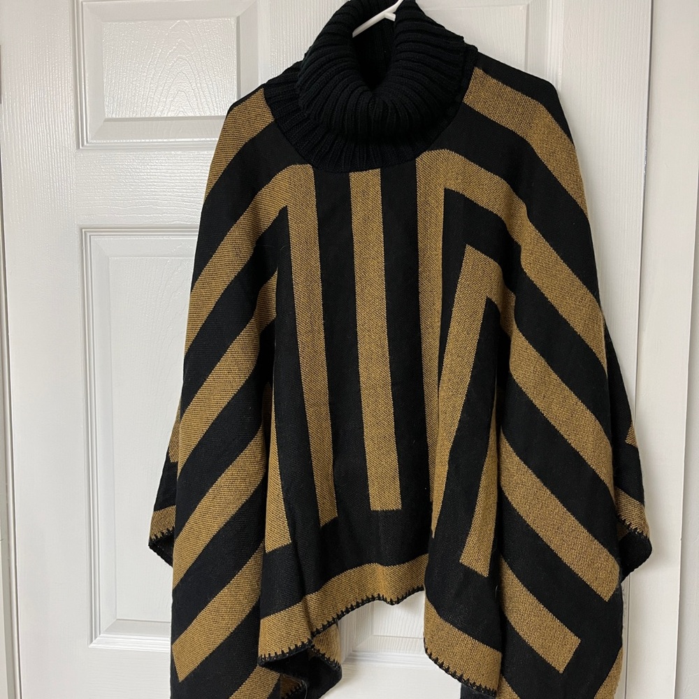 Poncho one size Black Brown Striped